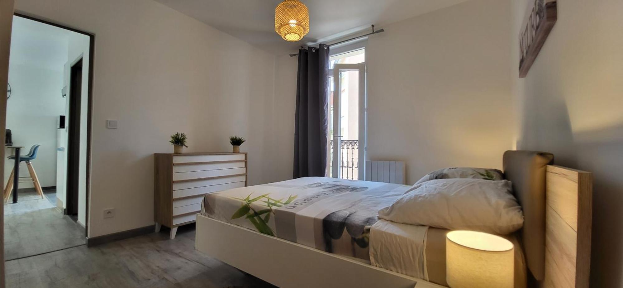 Residence Du Soleil Beziers Bagian luar foto